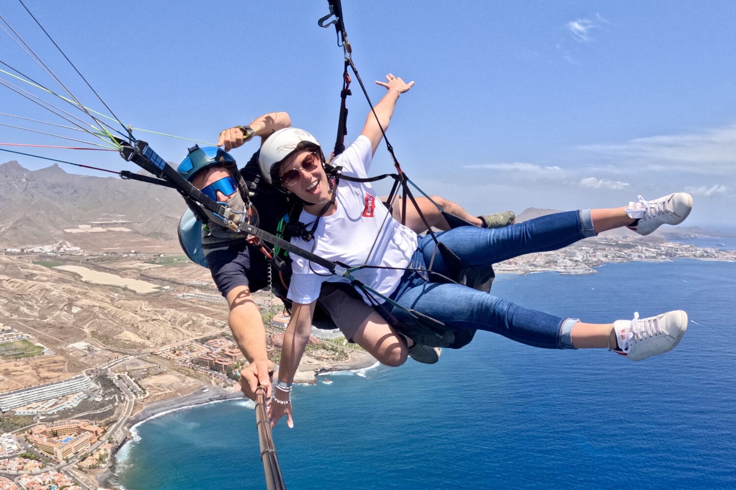 Vuelo acrobático en parapente biplaza sobre Costa Adeje-Tenerife Sur