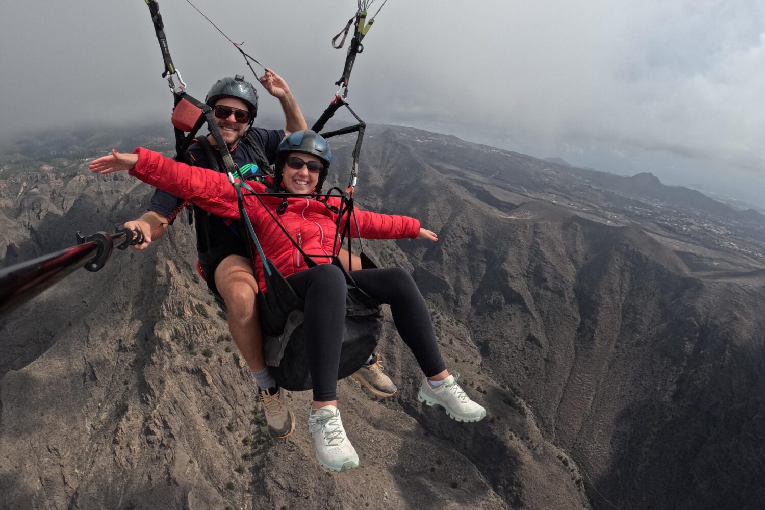 Vuelo largo en parapente biplaza sobre Costa Adeje-Tenerife Sur