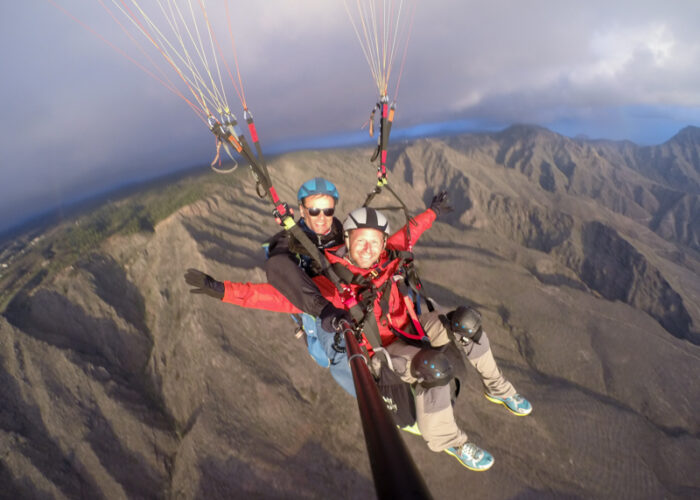 Vuelo largo en parapente biplaza sobre Costa Adeje-Tenerife Sur