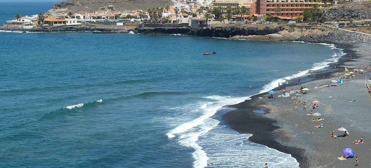 Warum ist Playa La Caleta Ihr nächstes Reiseziel?